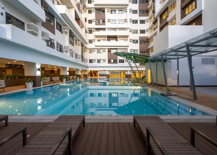 Furnished Family Near It Park And Waterfront With Pool, Wifi, Gym Access 4* Cebu