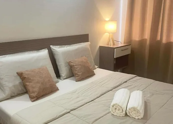 Apartahotel Furnished Family Near It Park And Waterfront With Pool, Wifi, Gym Access Cebú