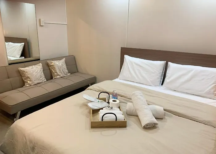 Furnished Family Near It Park And Waterfront With Pool, Wifi, Gym Access Apartahotel