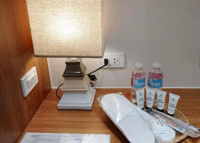 Aparthotel Furnished Family Near It Park And Waterfront With Pool, Wifi, Gym Access