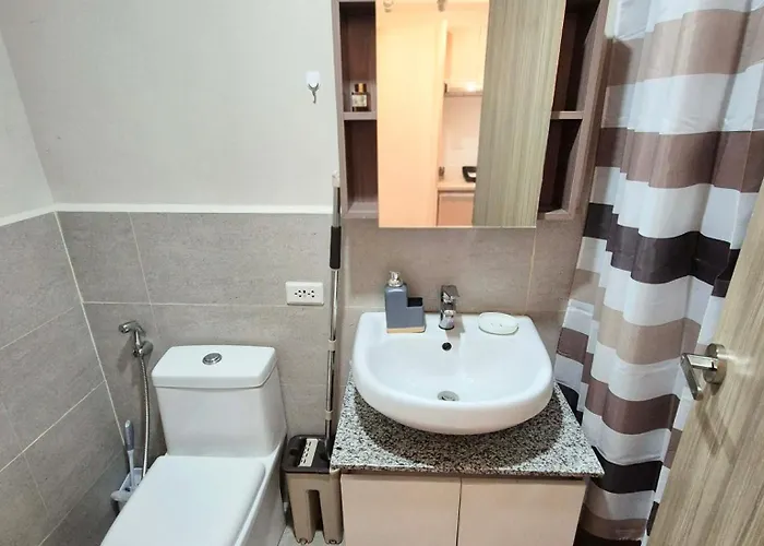 Furnished Family Near It Park And Waterfront With Pool, Wifi, Gym Access Cebu