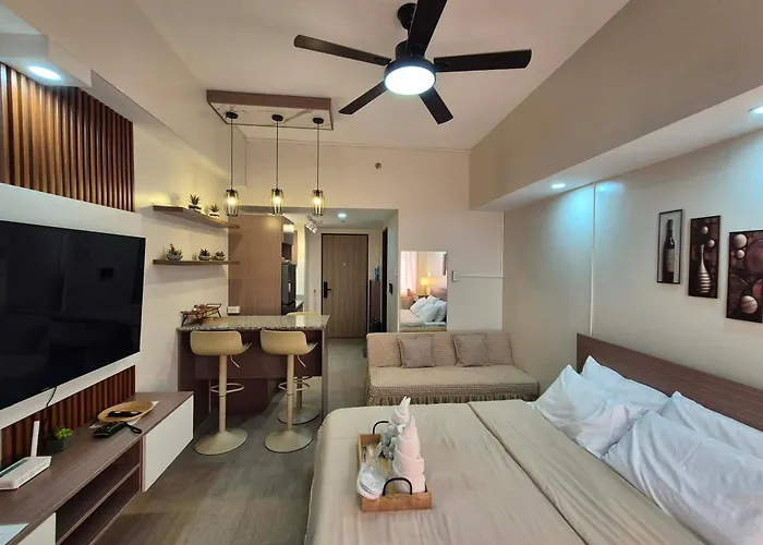 Furnished Family Near It Park And Waterfront With Pool, Wifi, Gym Access Aparthotel 4*