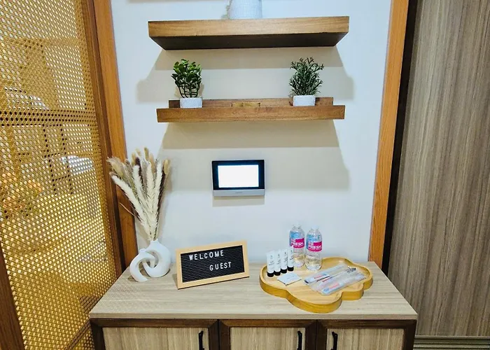 Aparthotel Furnished Family Near It Park And Waterfront With Pool, Wifi, Gym Access Cebu